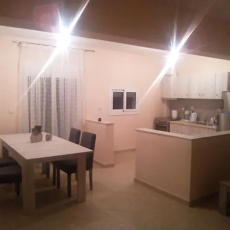 Apartment Alexandros *
