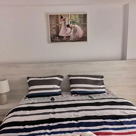 Alexandros Apartamento Aridaía