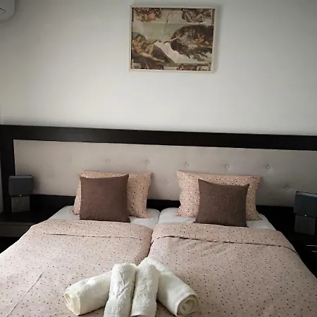 Apartment Alexandros *