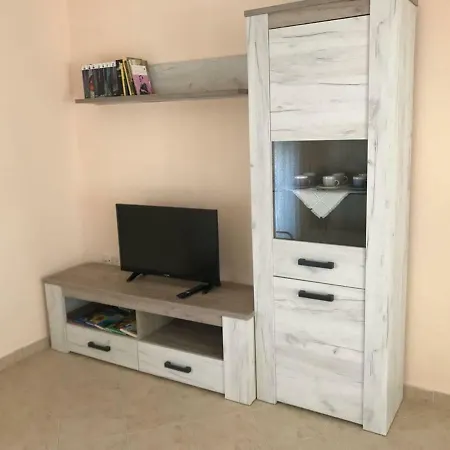 Апартаменты Alexandros Аридая