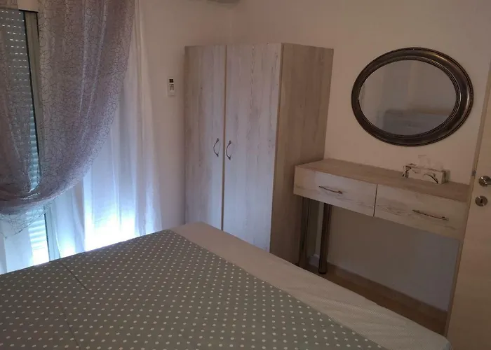 Alexandros Apartamento Aridaía