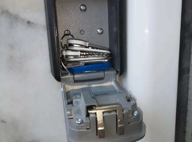 Alexandros Apartamento *